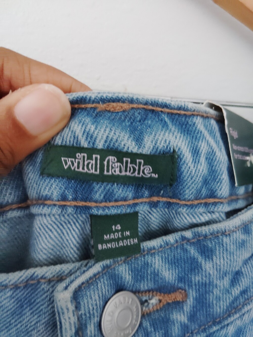 Wild Fable Mid Rise Wide Leg Jeans - Picture 2 of 7